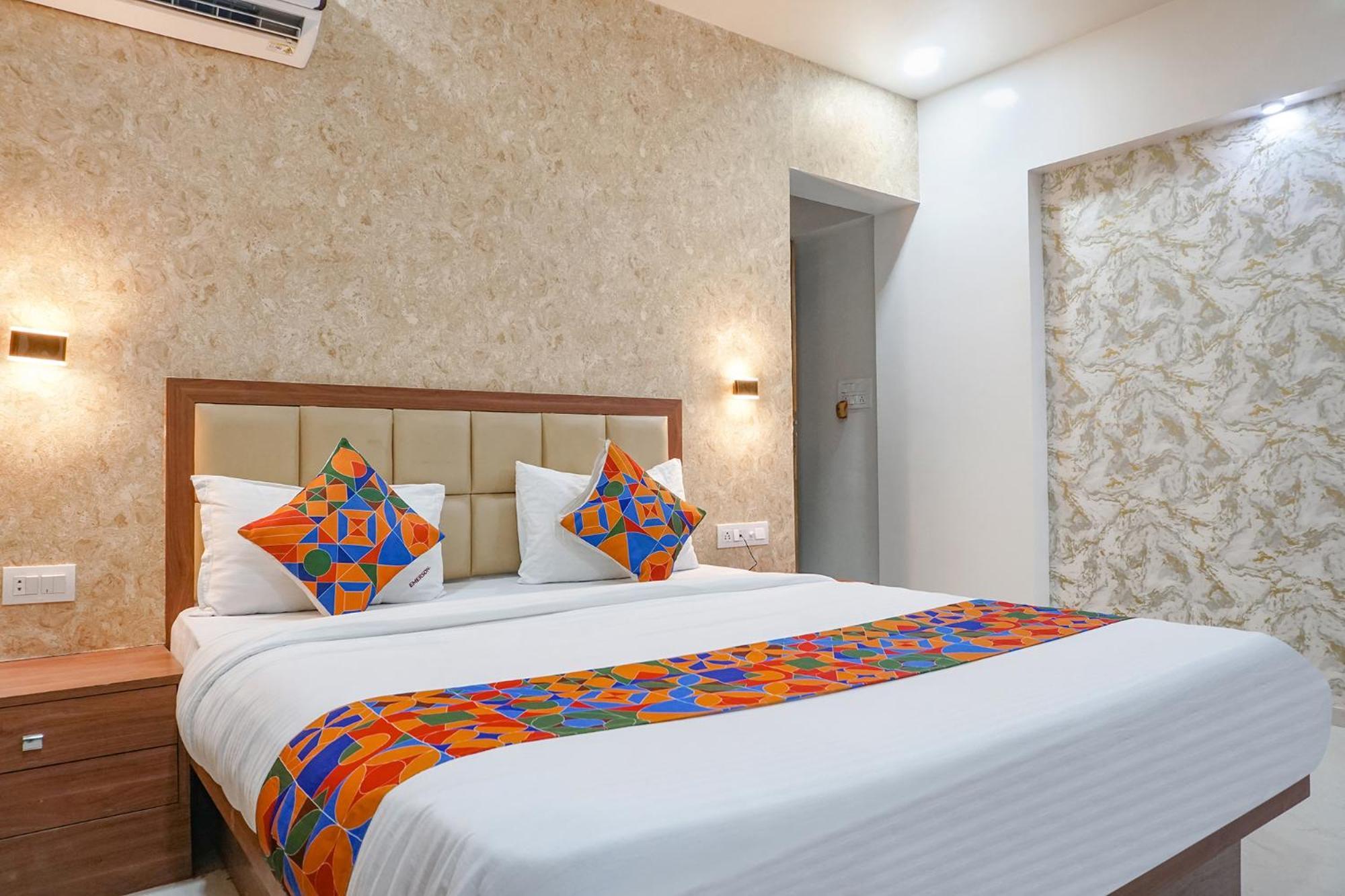 Fabhotel Emersion Residency - High Street Near Laxman Nagar, Baner Pune Exterior foto