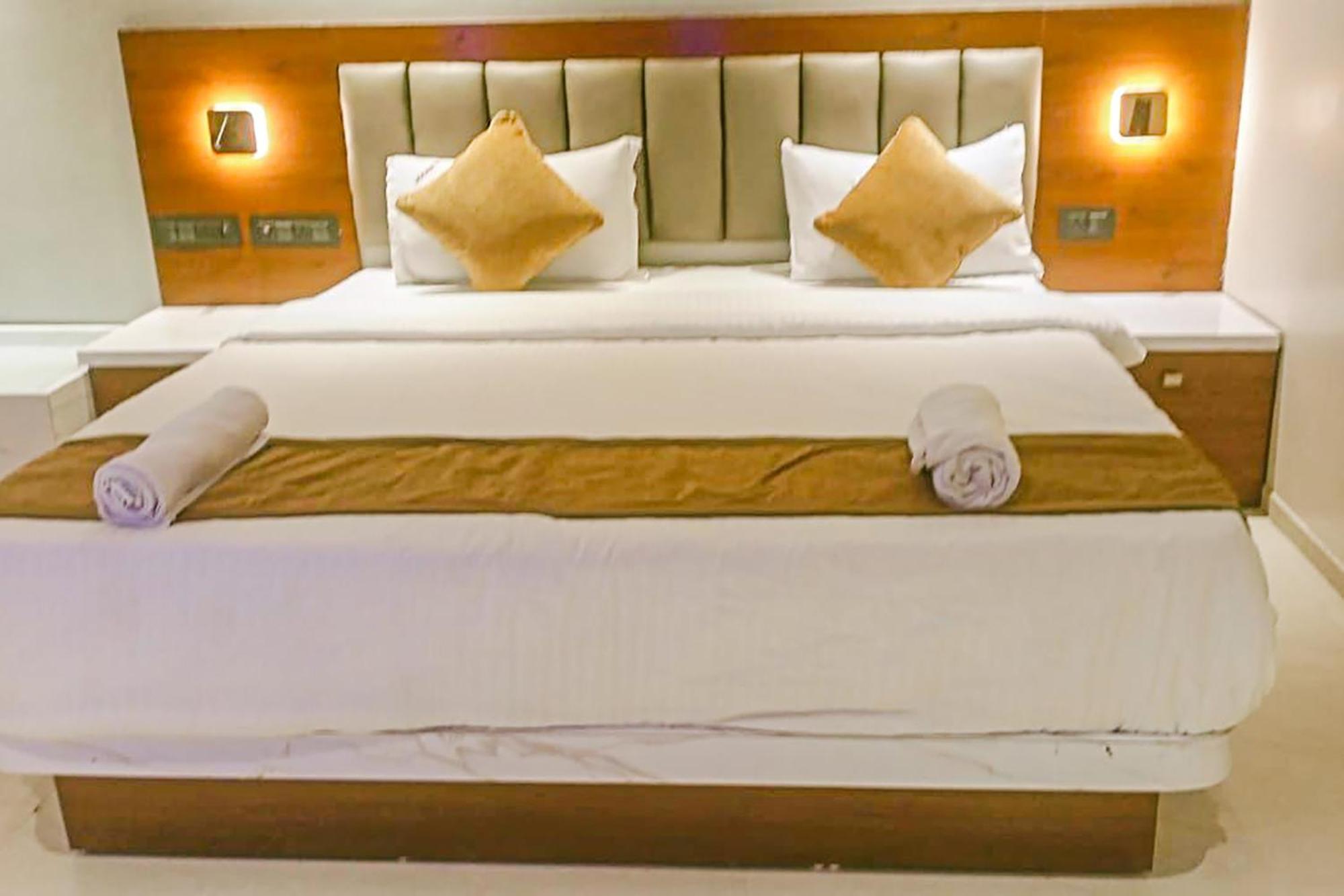 Fabhotel Emersion Residency - High Street Near Laxman Nagar, Baner Pune Exterior foto